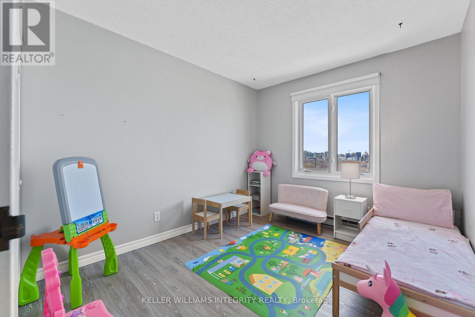 












1804 - 158 MCARTHUR AVENUE

,
Ottawa,




Ontario
K1L8E7

