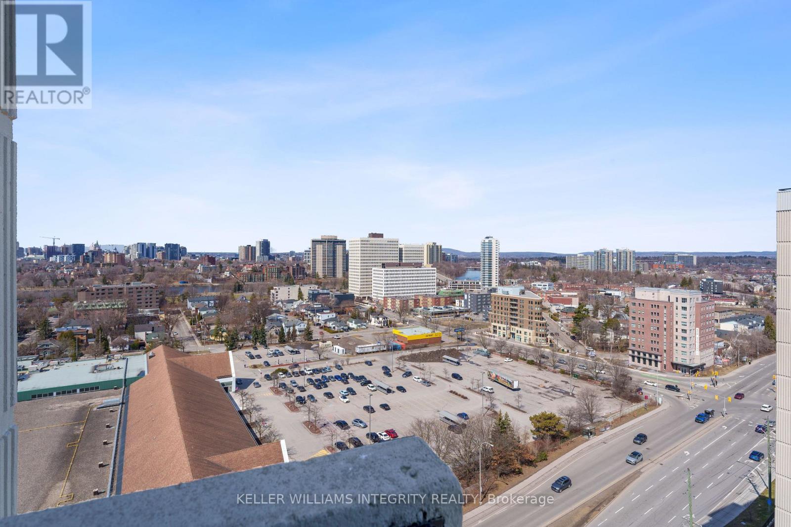 












1804 - 158 MCARTHUR AVENUE

,
Ottawa,




Ontario
K1L8E7

