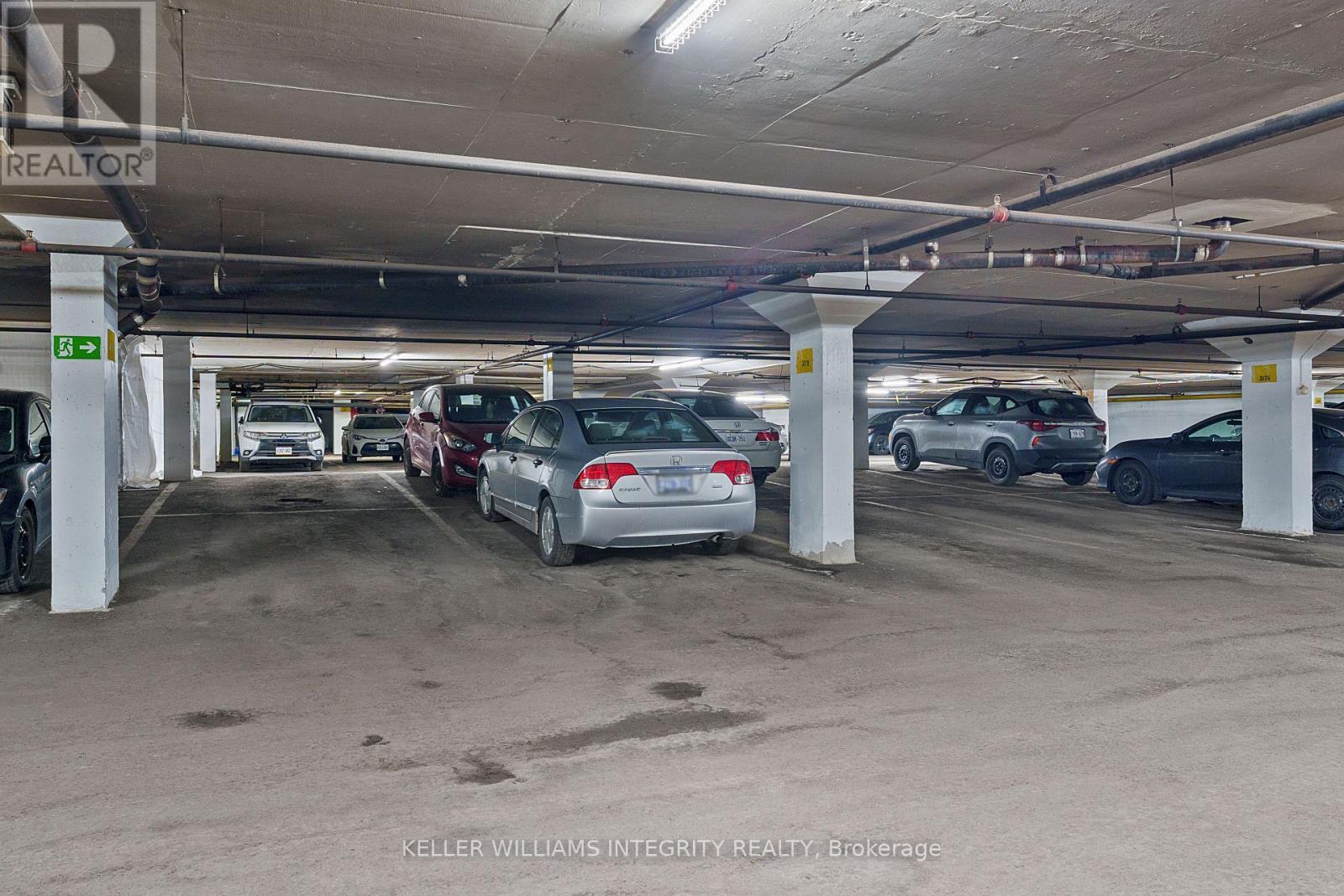 












1804 - 158 MCARTHUR AVENUE

,
Ottawa,




Ontario
K1L8E7


