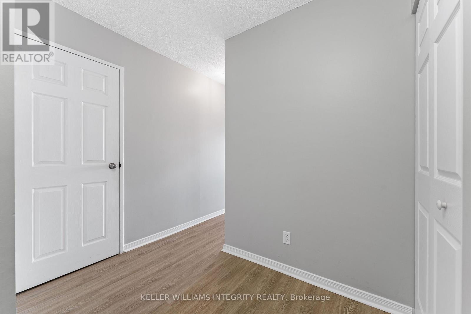 












1804 - 158 MCARTHUR AVENUE

,
Ottawa,




Ontario
K1L8E7

