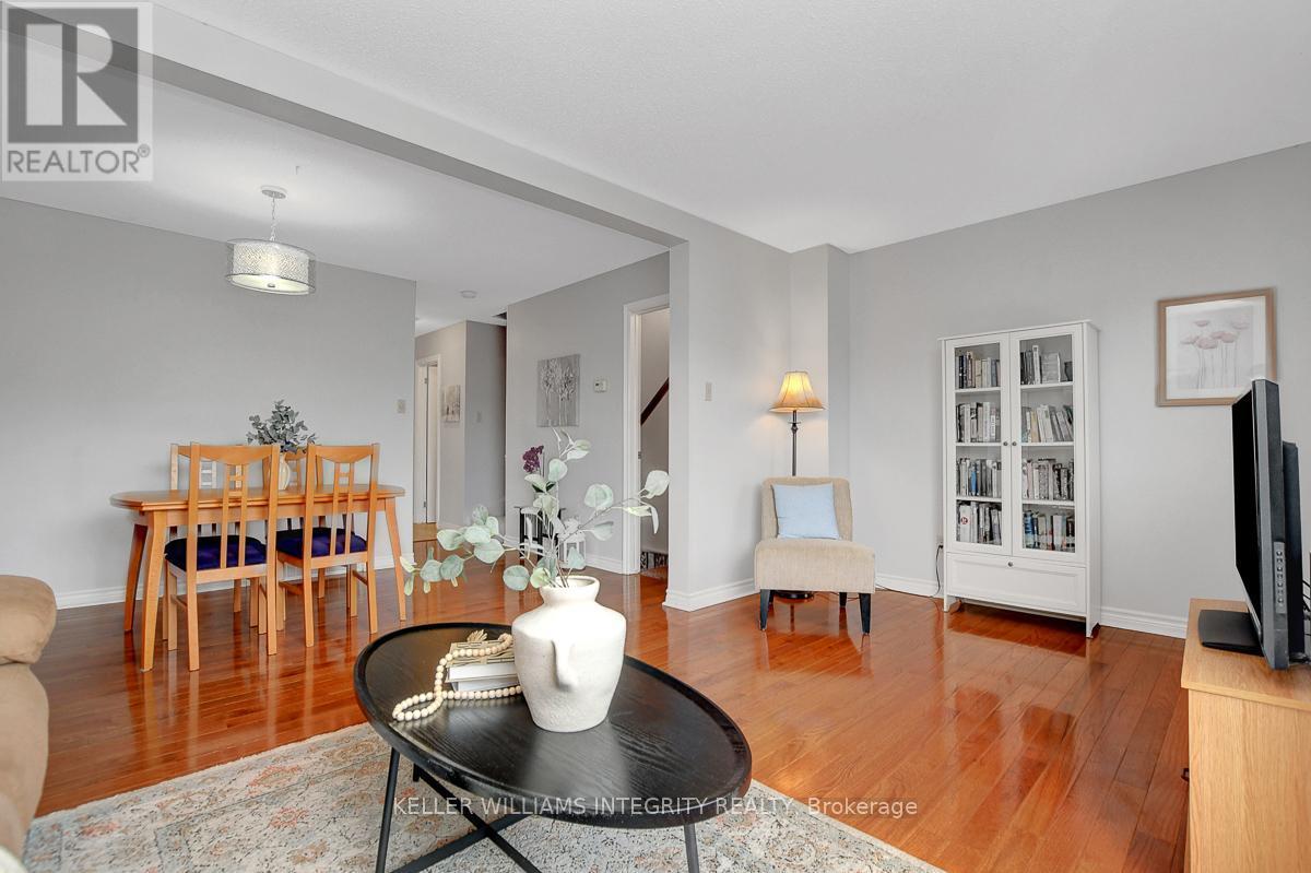 












46 BERING COURT

,
Ottawa,




Ontario
K2L2B7

