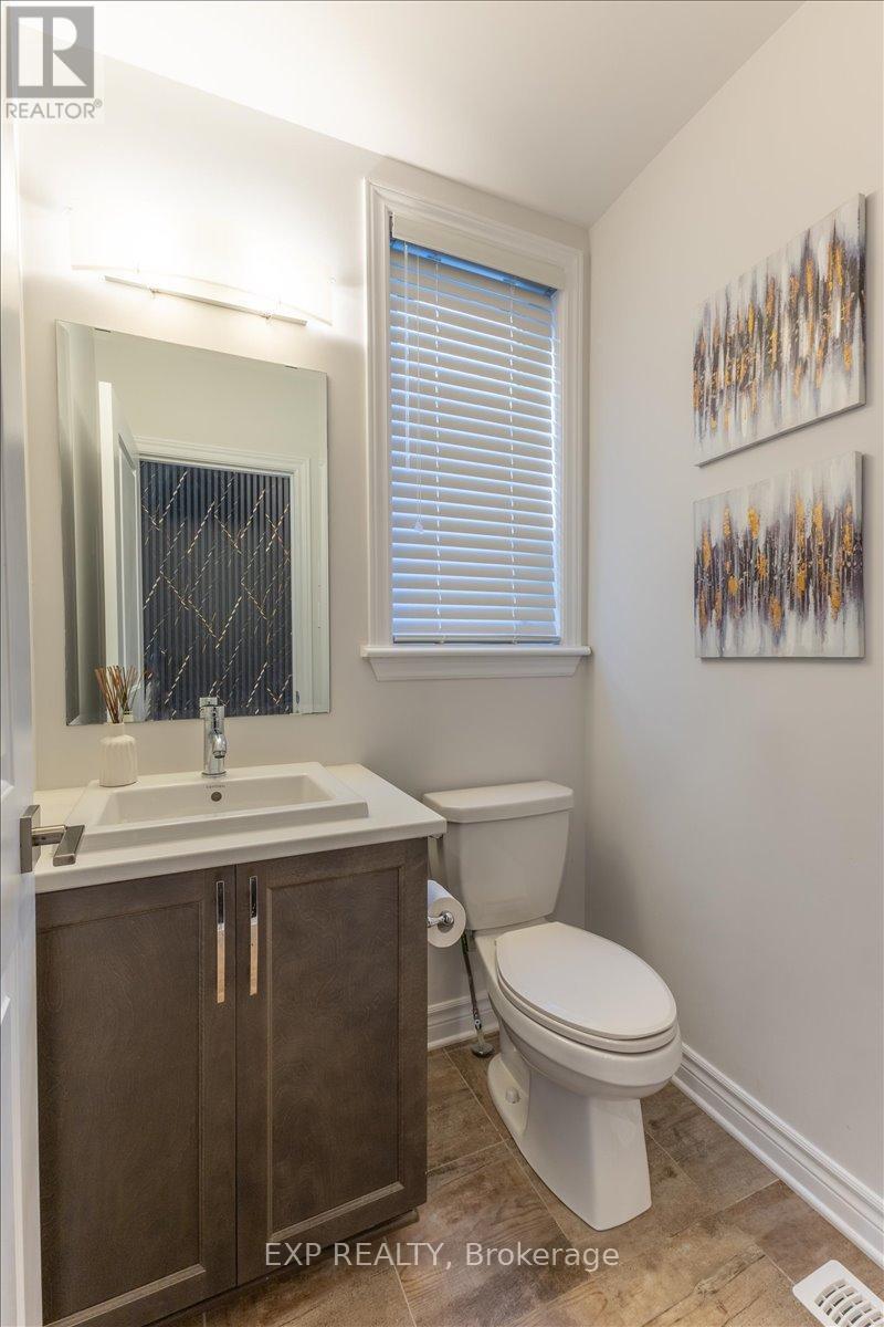 












23 ANGEL HEIGHTS

,
Ottawa,




Ontario
K2S2N2

