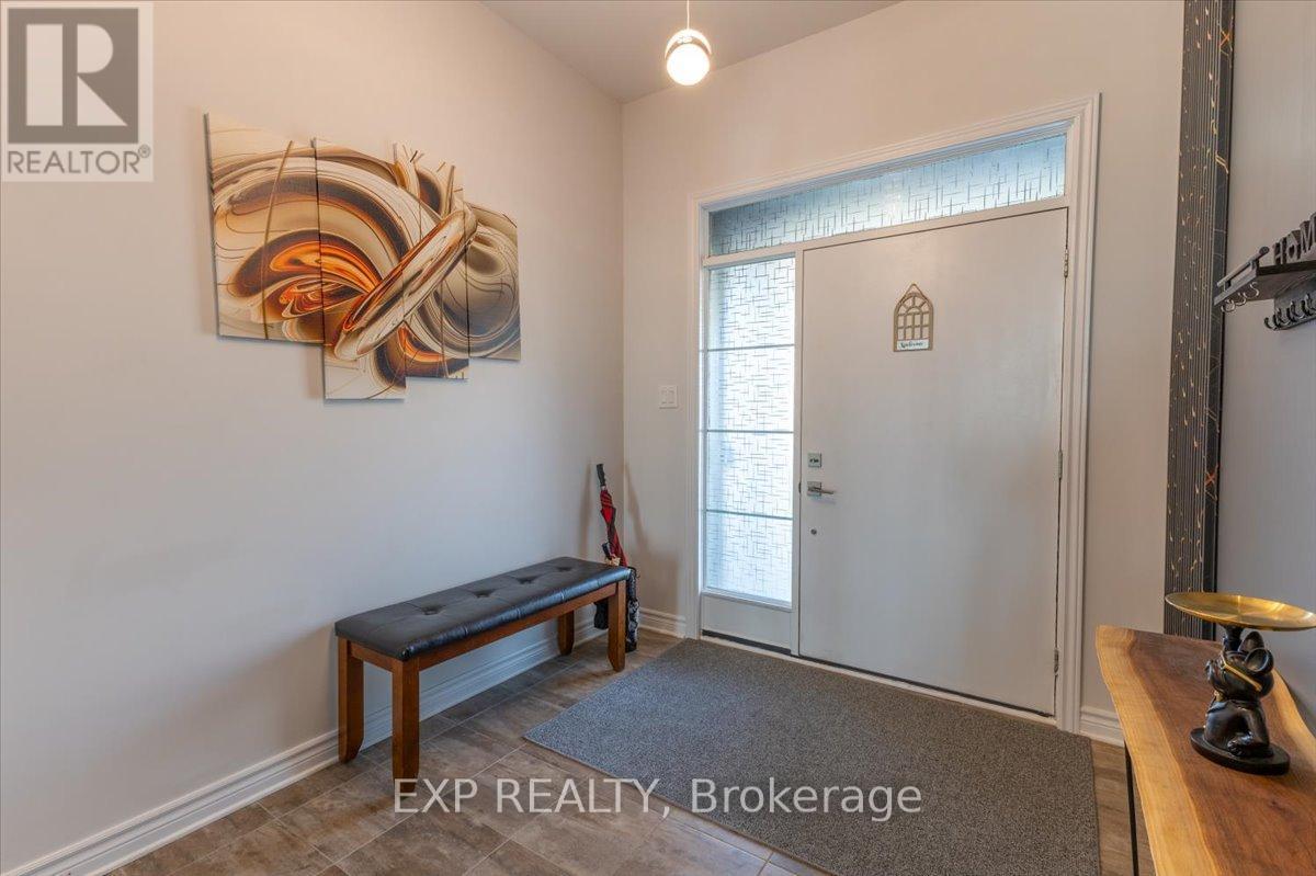 












23 ANGEL HEIGHTS

,
Ottawa,




Ontario
K2S2N2

