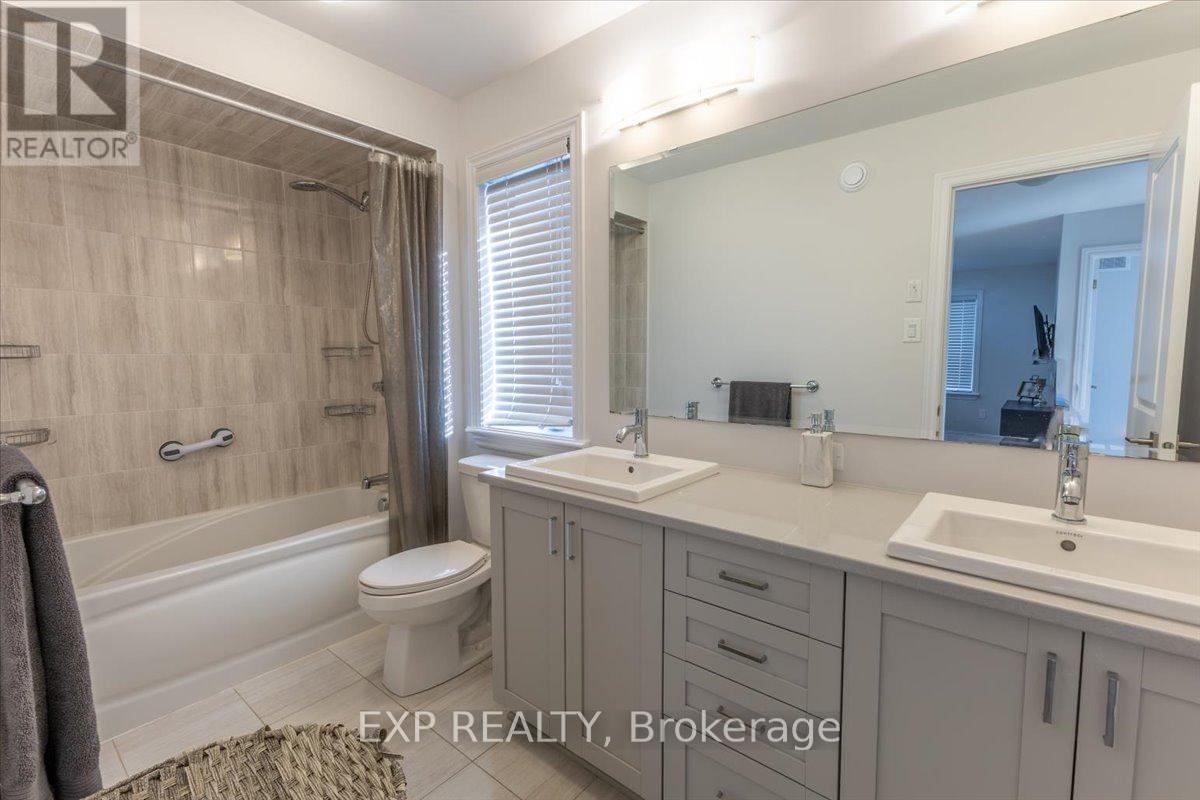 












23 ANGEL HEIGHTS

,
Ottawa,




Ontario
K2S2N2

