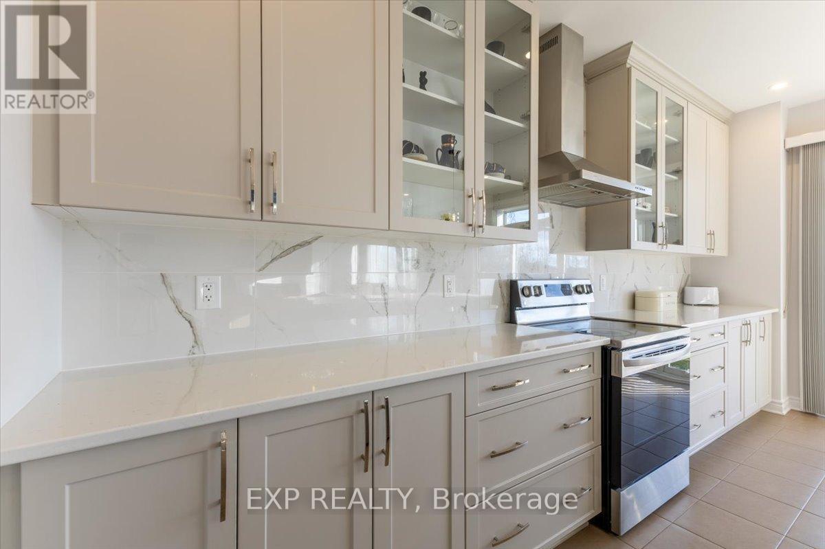 












23 ANGEL HEIGHTS

,
Ottawa,




Ontario
K2S2N2

