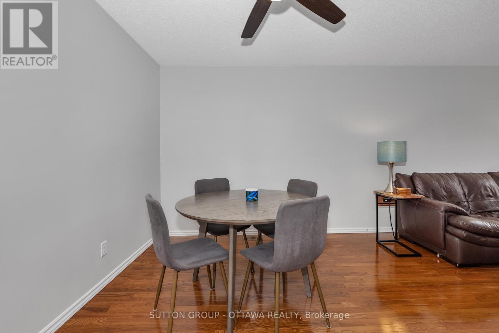 












6586 DES MERLES LANE

,
Ottawa,




Ontario
K1C6P3

