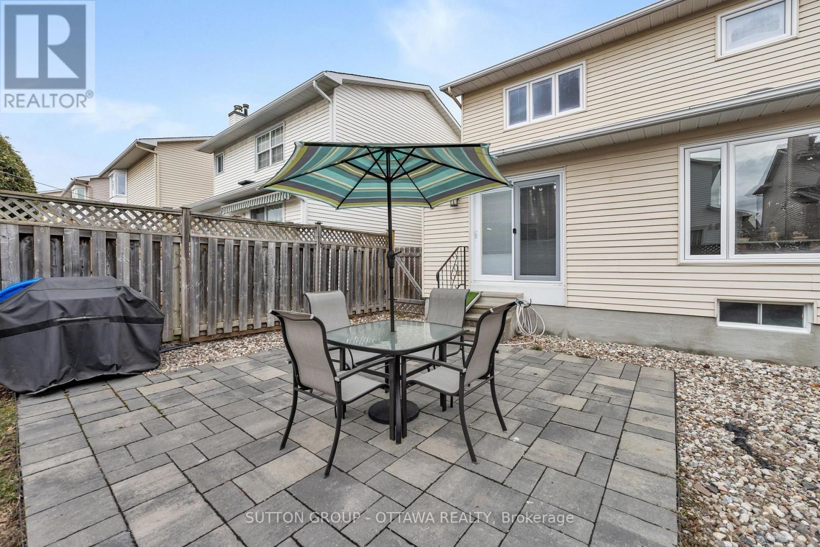 












6586 DES MERLES LANE

,
Ottawa,




Ontario
K1C6P3

