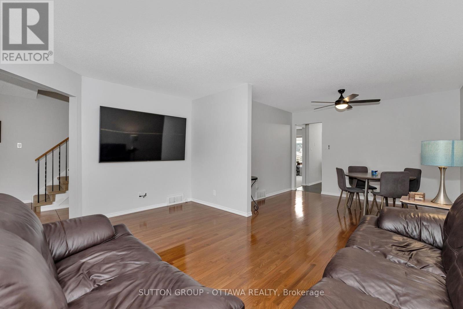 












6586 DES MERLES LANE

,
Ottawa,




Ontario
K1C6P3

