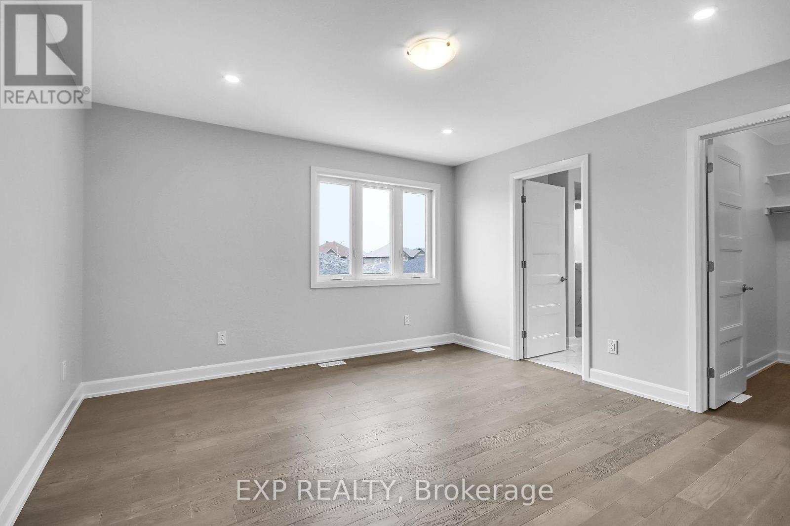 












647 PARKVIEW TERRACE

,
Russell,




Ontario
K4R0C6

