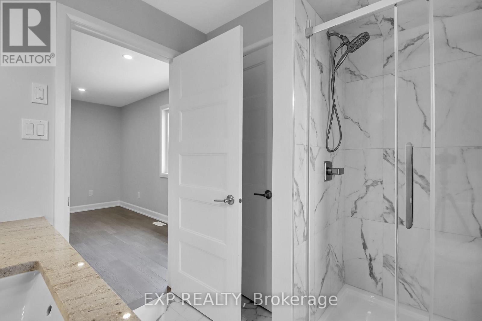 












647 PARKVIEW TERRACE

,
Russell,




Ontario
K4R0C6

