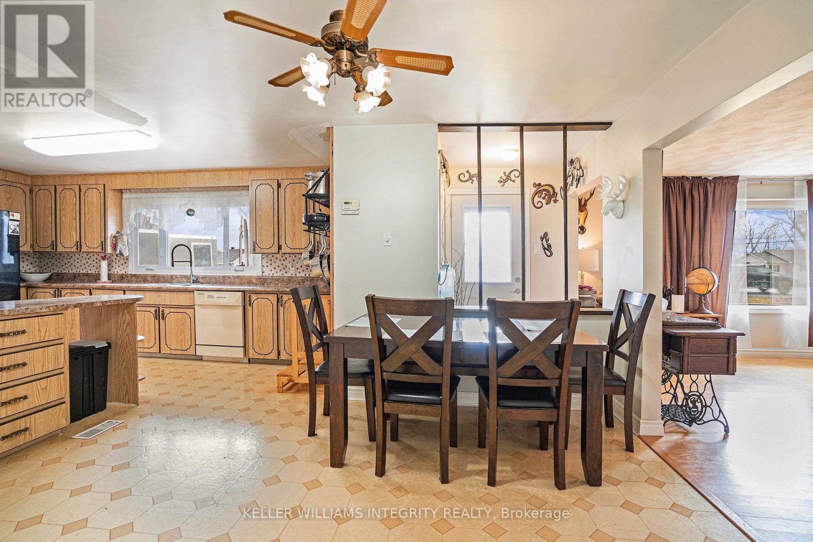 












2589 COUNTY ROAD 7 ROAD

,
North Dundas,




Ontario
K0C1H0

