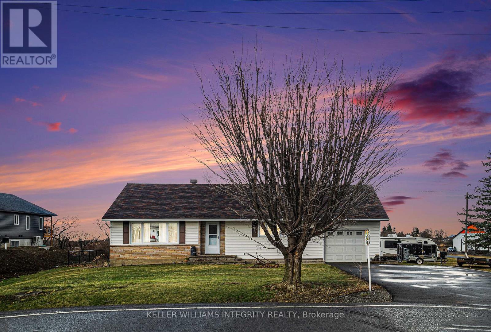 












2589 COUNTY ROAD 7 ROAD

,
North Dundas,




Ontario
K0C1H0

