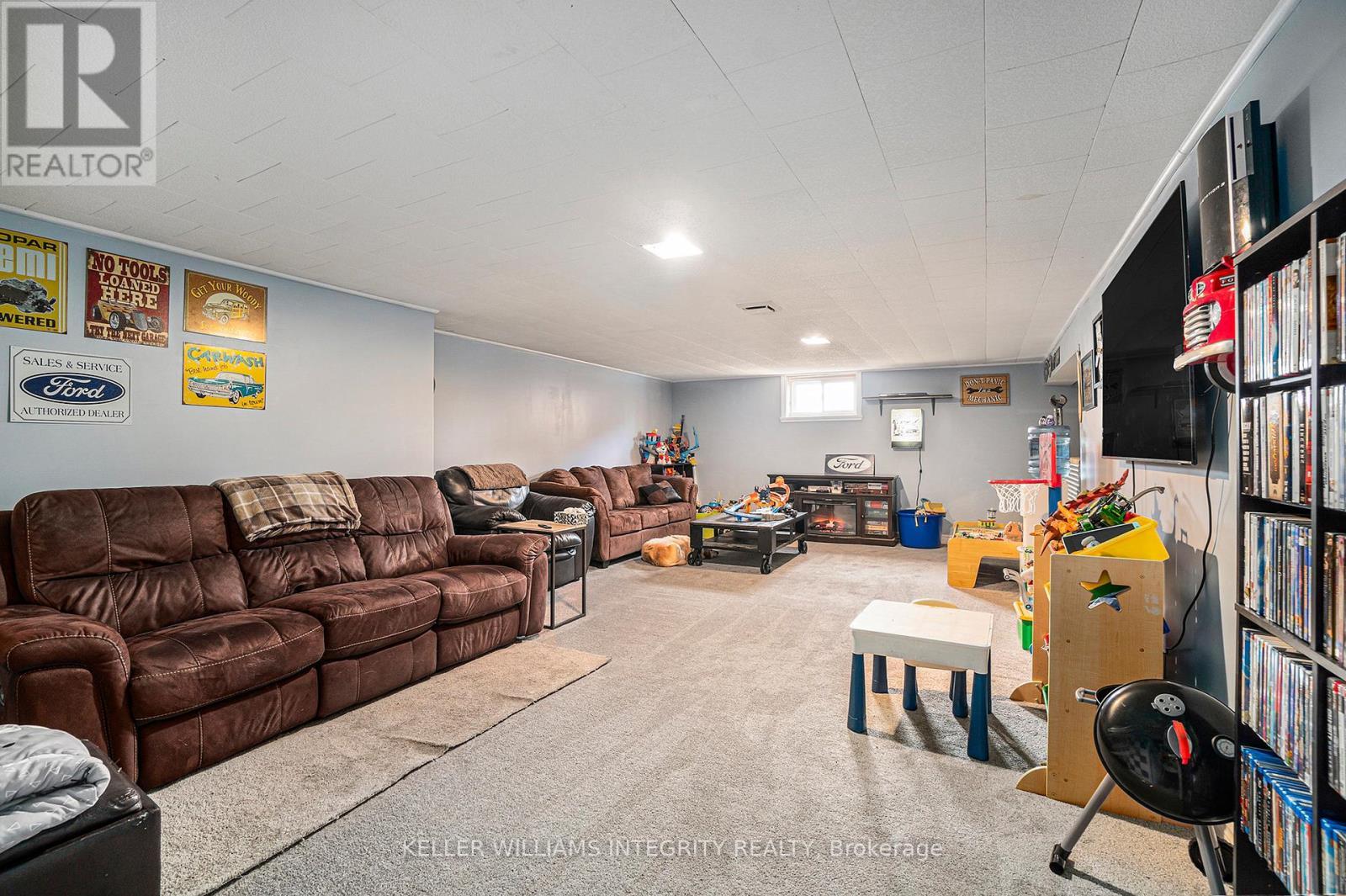 












2589 COUNTY ROAD 7 ROAD

,
North Dundas,




Ontario
K0C1H0

