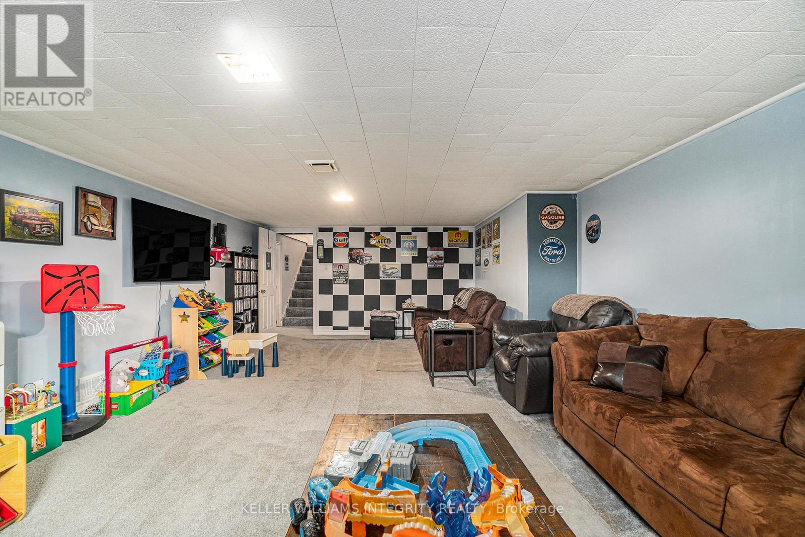 












2589 COUNTY ROAD 7 ROAD

,
North Dundas,




Ontario
K0C1H0

