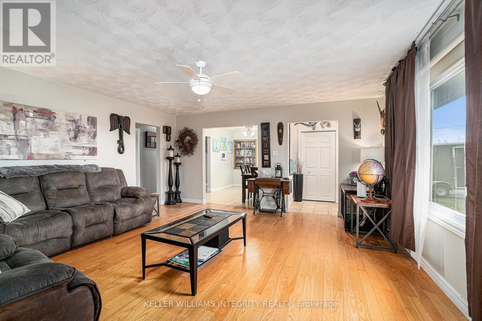 












2589 COUNTY ROAD 7 ROAD

,
North Dundas,




Ontario
K0C1H0

