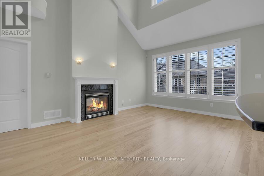 












16 MORENZ TERRACE

,
Ottawa,




Ontario
K2K3H1

