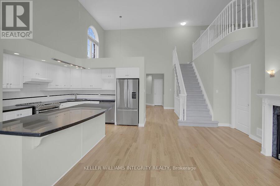 












16 MORENZ TERRACE

,
Ottawa,




Ontario
K2K3H1

