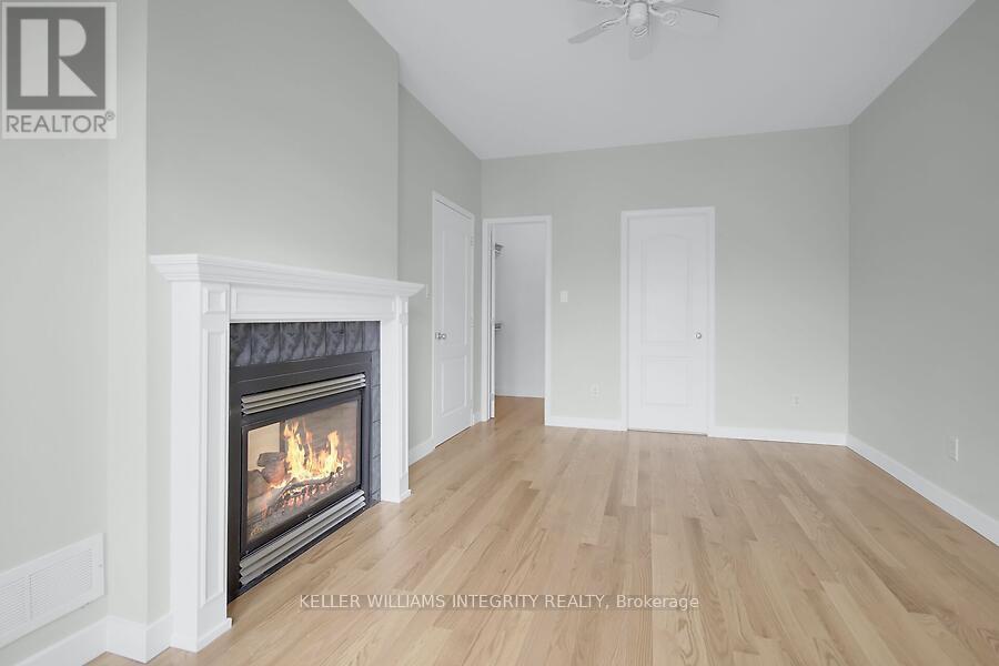 












16 MORENZ TERRACE

,
Ottawa,




Ontario
K2K3H1


