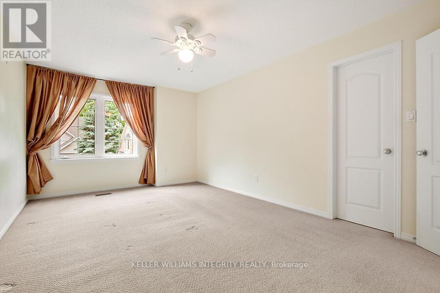 












16 MORENZ TERRACE

,
Ottawa,




Ontario
K2K3H1

