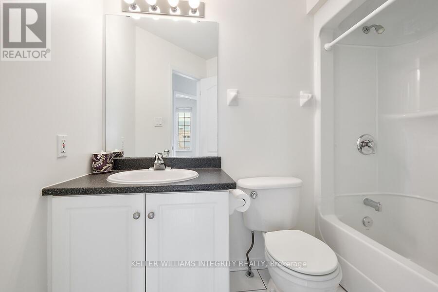 












16 MORENZ TERRACE

,
Ottawa,




Ontario
K2K3H1

