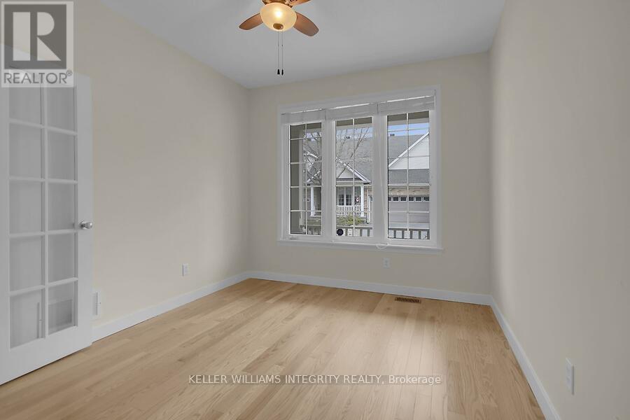 












16 MORENZ TERRACE

,
Ottawa,




Ontario
K2K3H1

