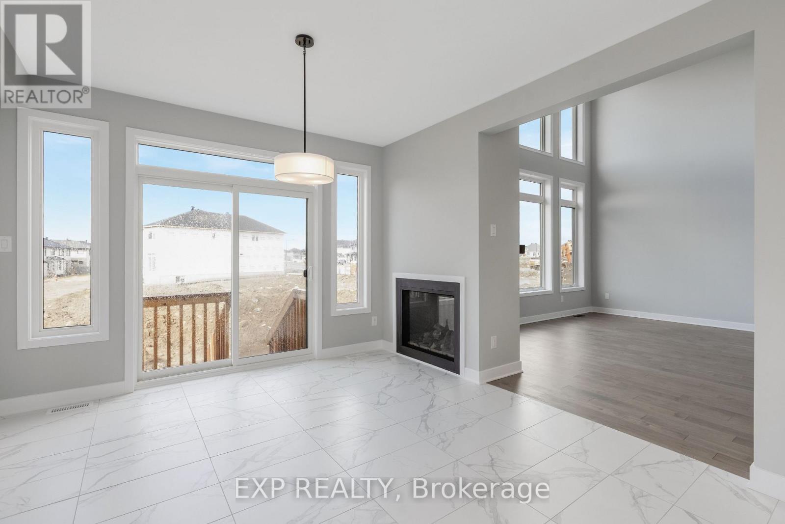 












584 PAAKANAAK AVENUE

,
Ottawa,




Ontario
K1X0J6

