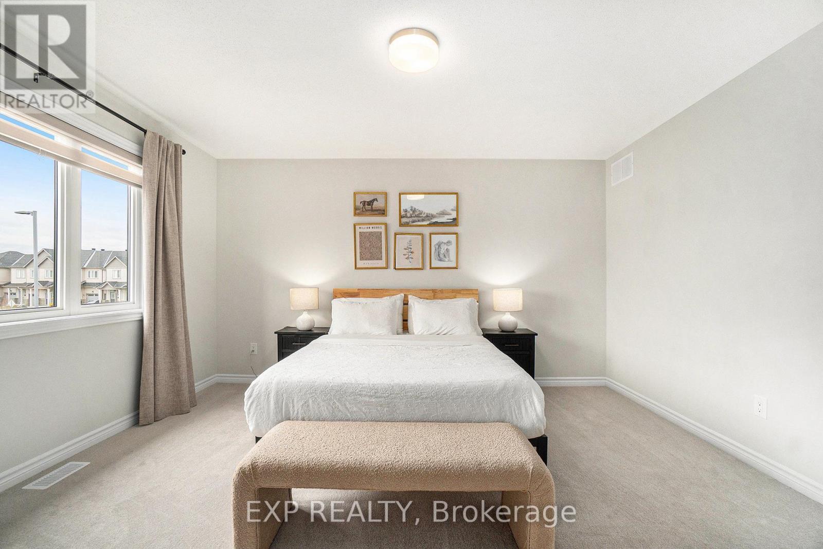 












276 TURNBUCKLE CRESCENT

,
Ottawa,




Ontario
K2J7B6


