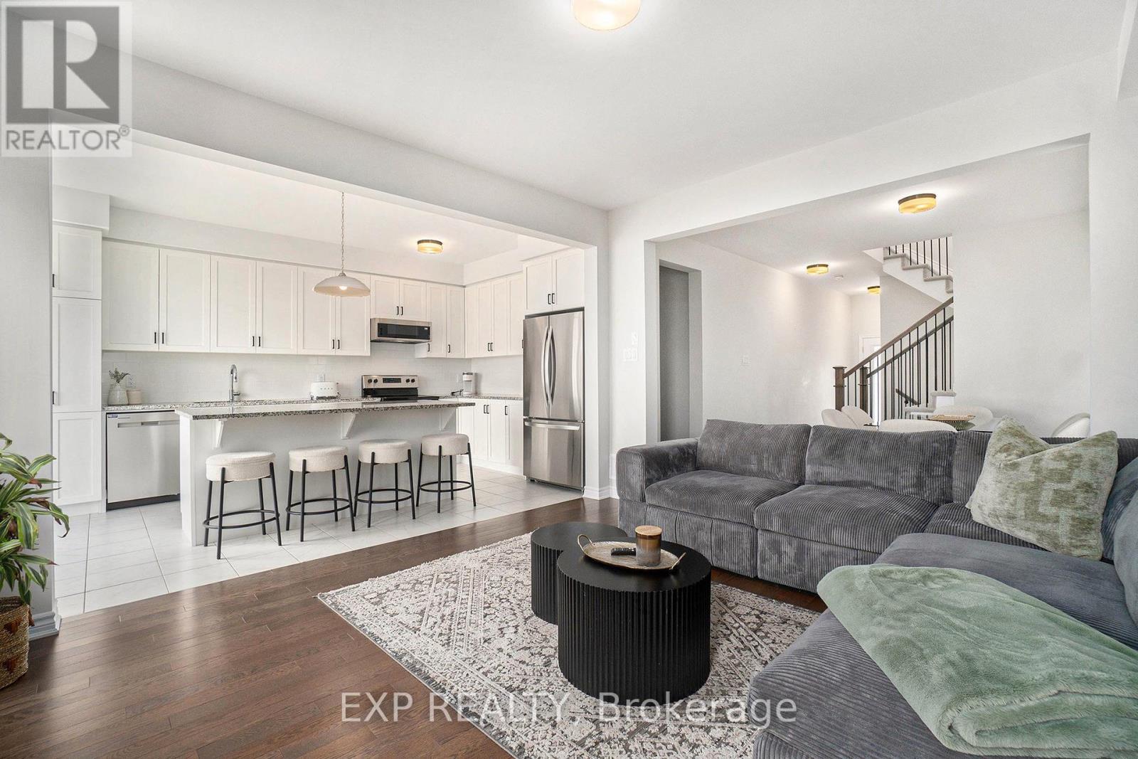 












276 TURNBUCKLE CRESCENT

,
Ottawa,




Ontario
K2J7B6

