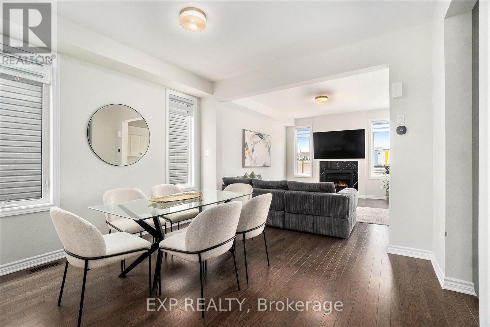 












276 TURNBUCKLE CRESCENT

,
Ottawa,




Ontario
K2J7B6

