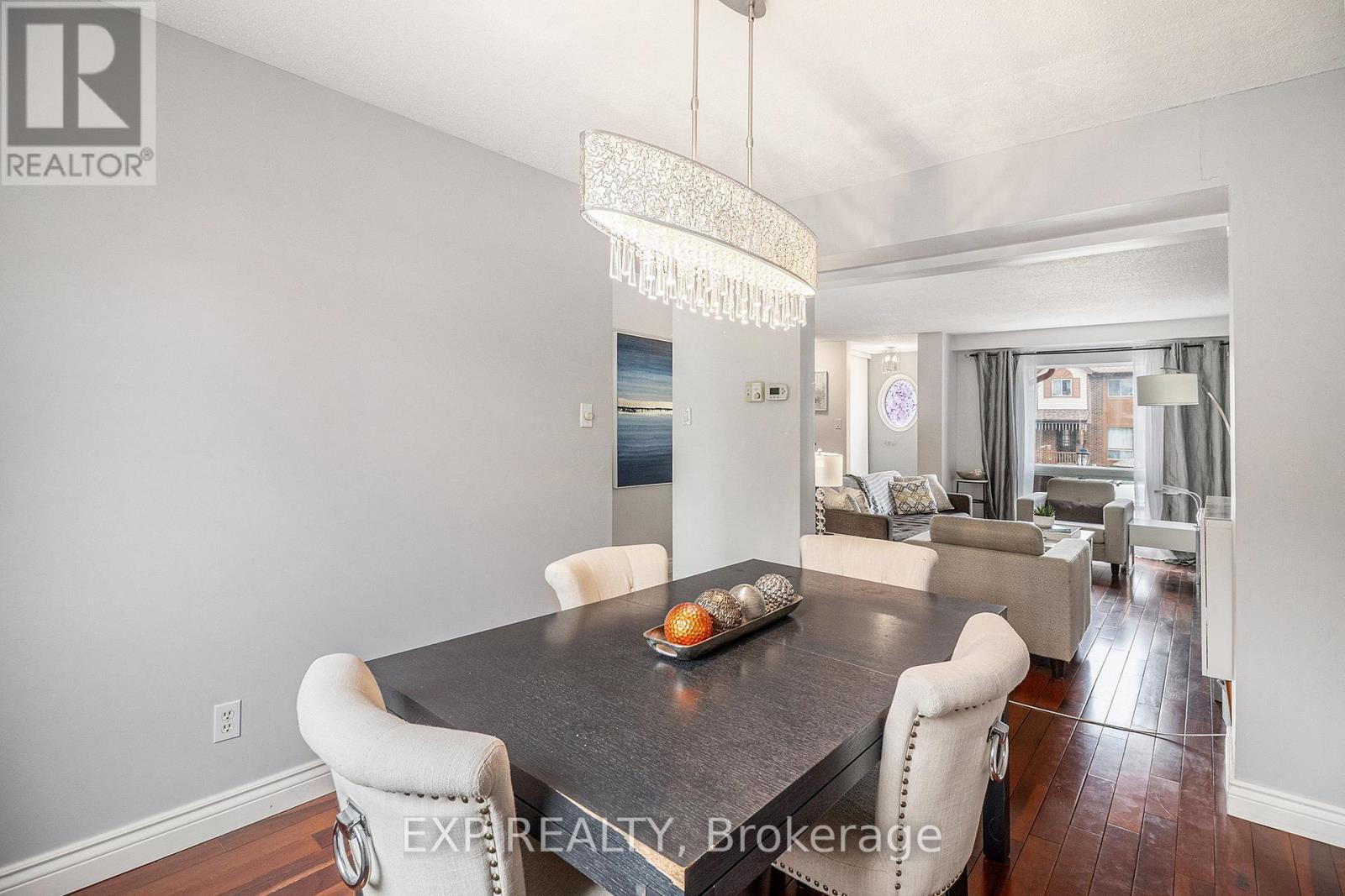 












302 COTE-ROYALE CRESCENT

,
Ottawa,




Ontario
K1E3L7

