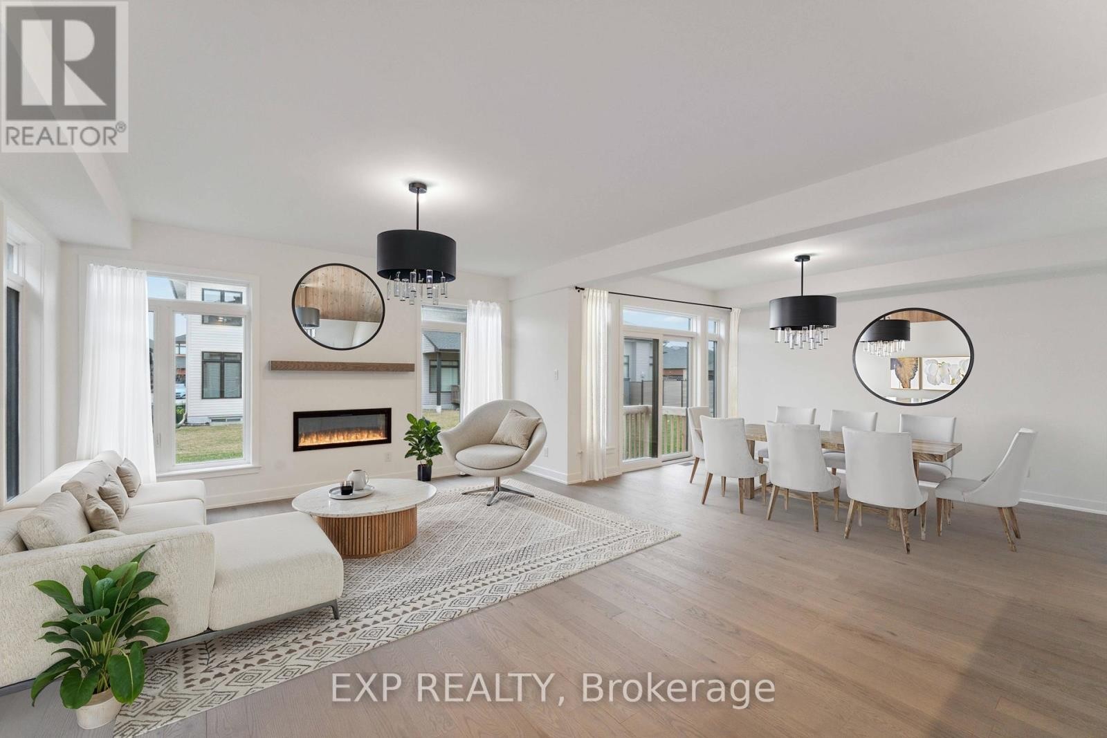 












3364 FINDLAY CREEK DRIVE

,
Ottawa,




Ontario
K1T0V5

