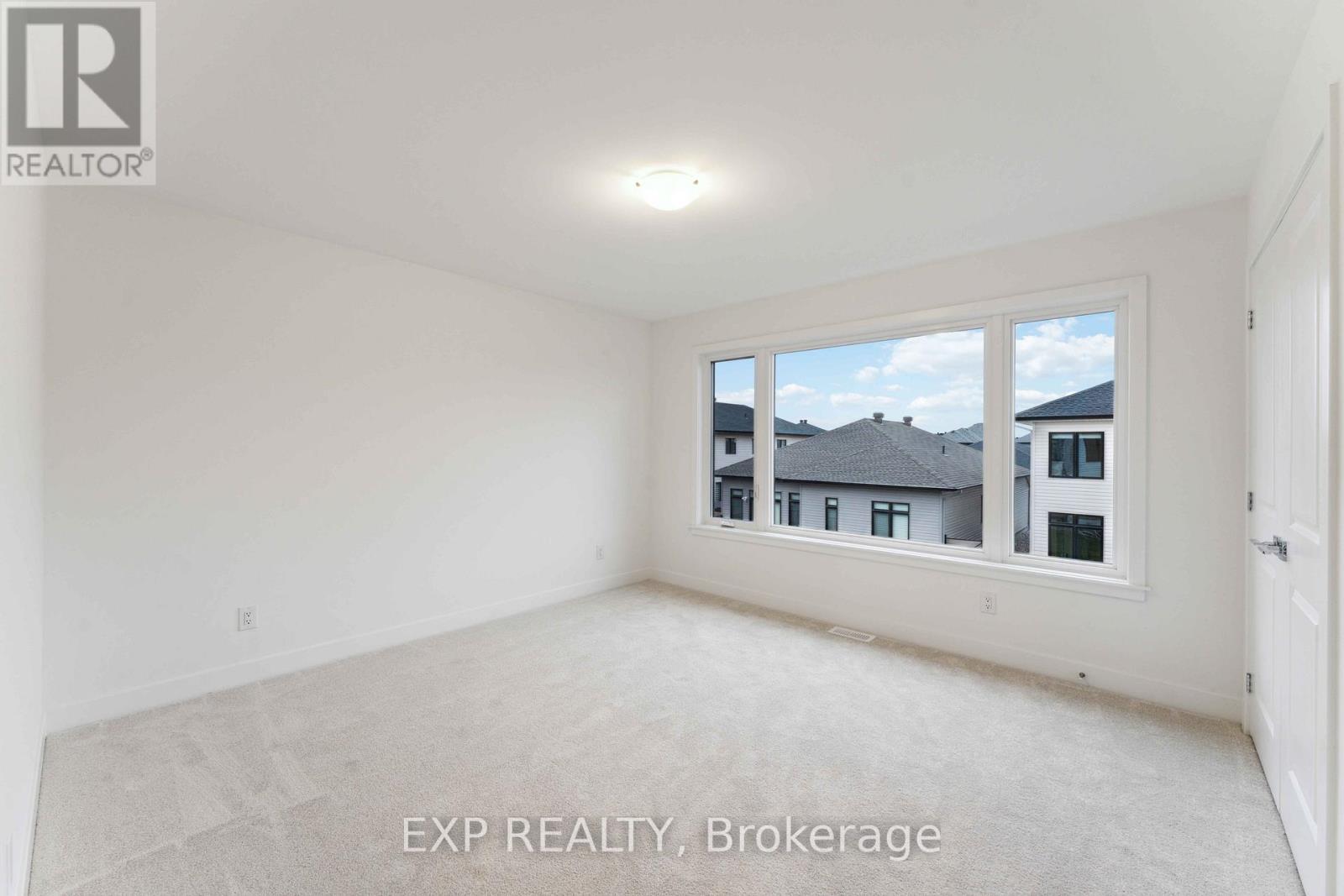 












3364 FINDLAY CREEK DRIVE

,
Ottawa,




Ontario
K1T0V5

