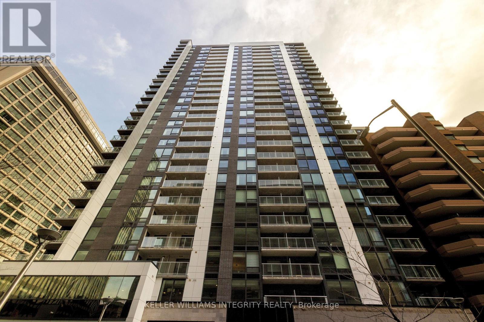 












2005 - 340 QUEEN STREET

,
Ottawa,




Ontario
K1R0G1

