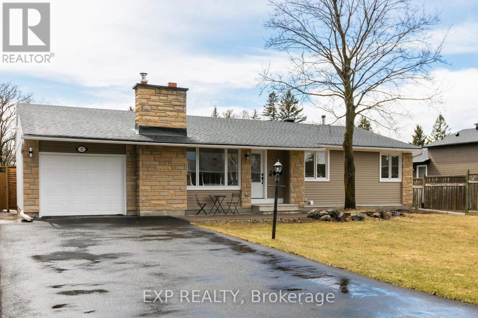 












12 BARRHAVEN CRESCENT

,
Ottawa,




Ontario
K2J1E8

