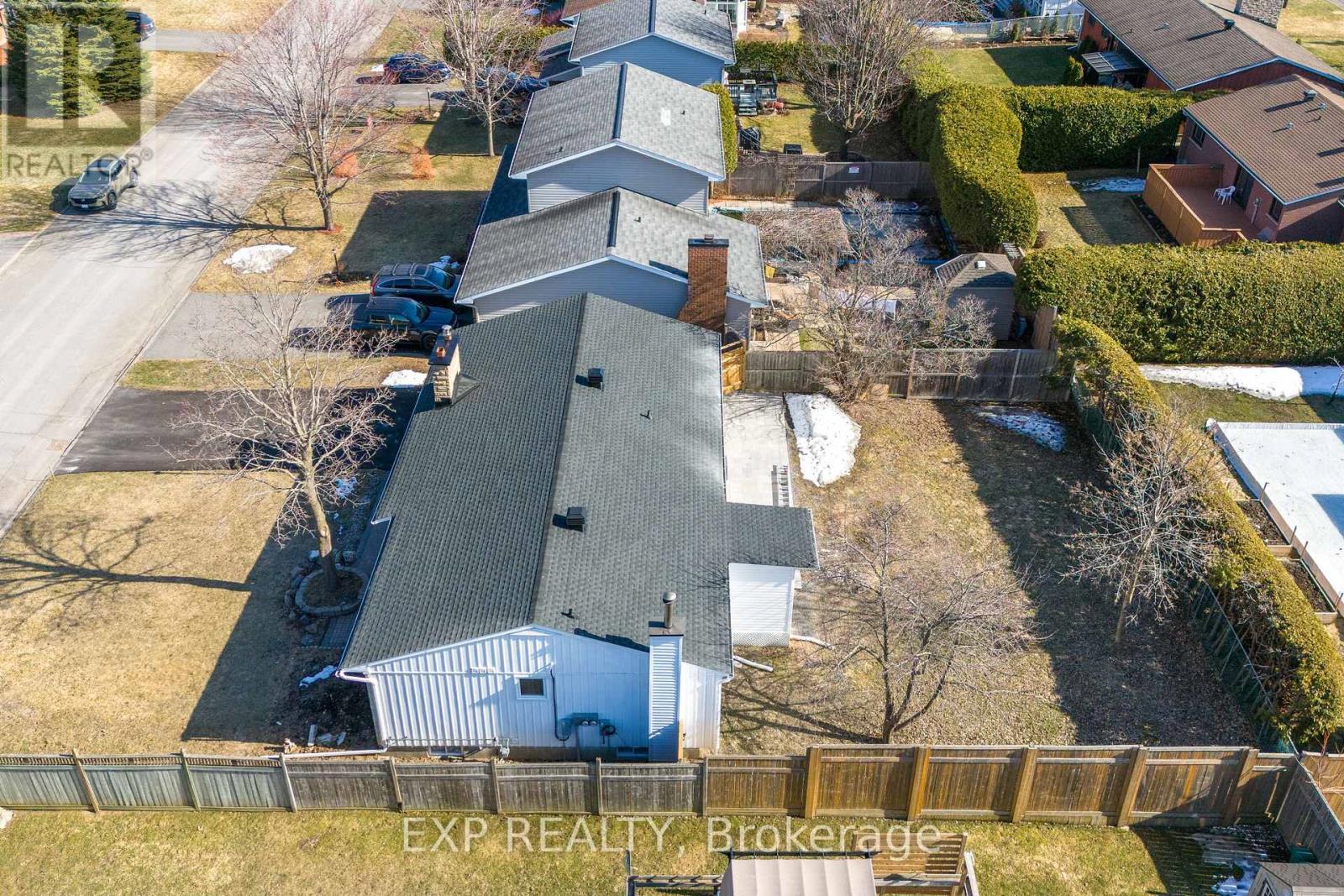 












12 BARRHAVEN CRESCENT

,
Ottawa,




Ontario
K2J1E8

