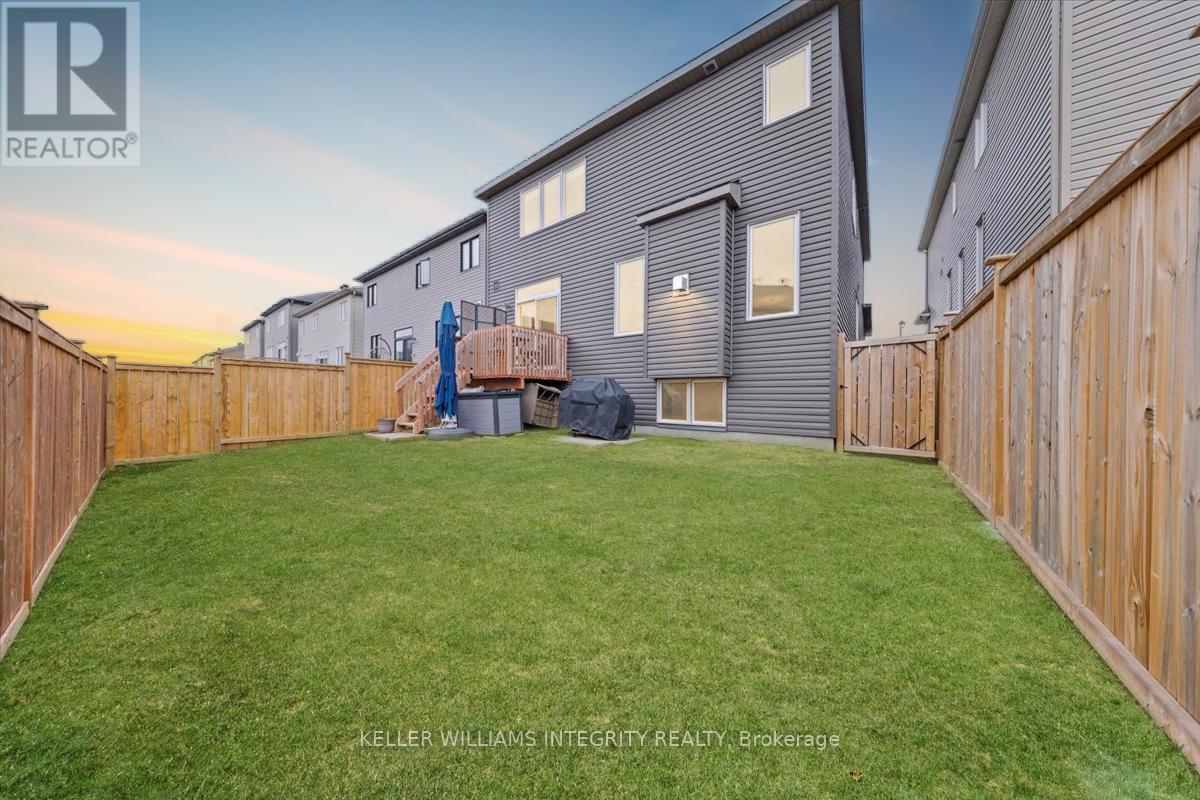 












777 SAMANTHA EASTOP AVENUE

,
Ottawa,




Ontario
K2S0Z9

