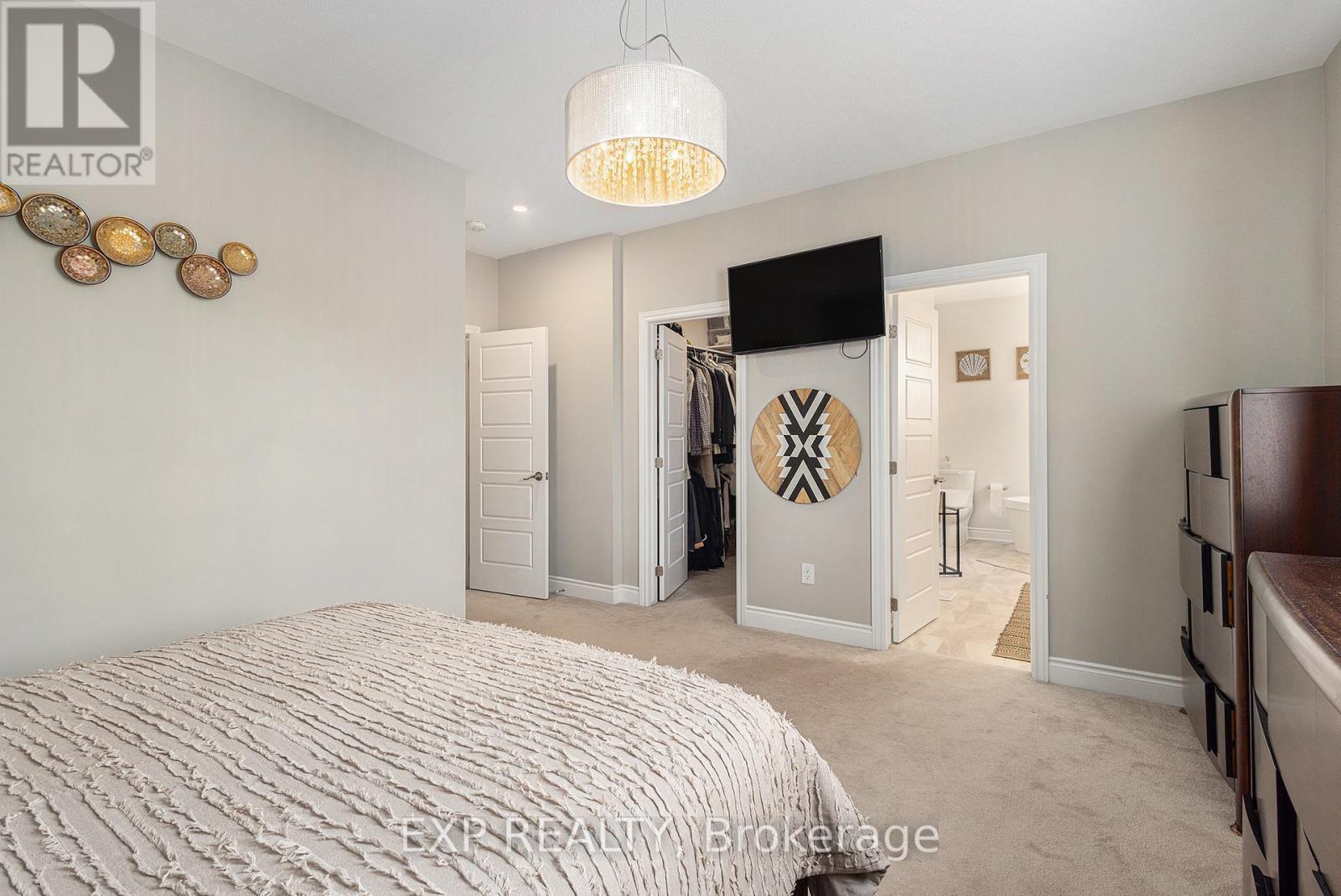 












373 RIVER LANDING AVENUE

,
Ottawa,




Ontario
K2J6K6


