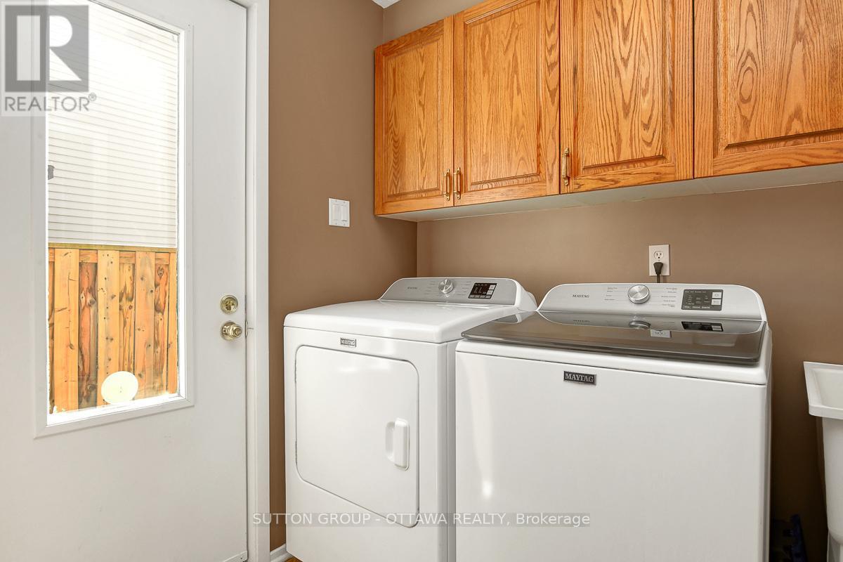 












1016 DEAUVILLE CRESCENT

,
Ottawa,




Ontario
K1C5M6

