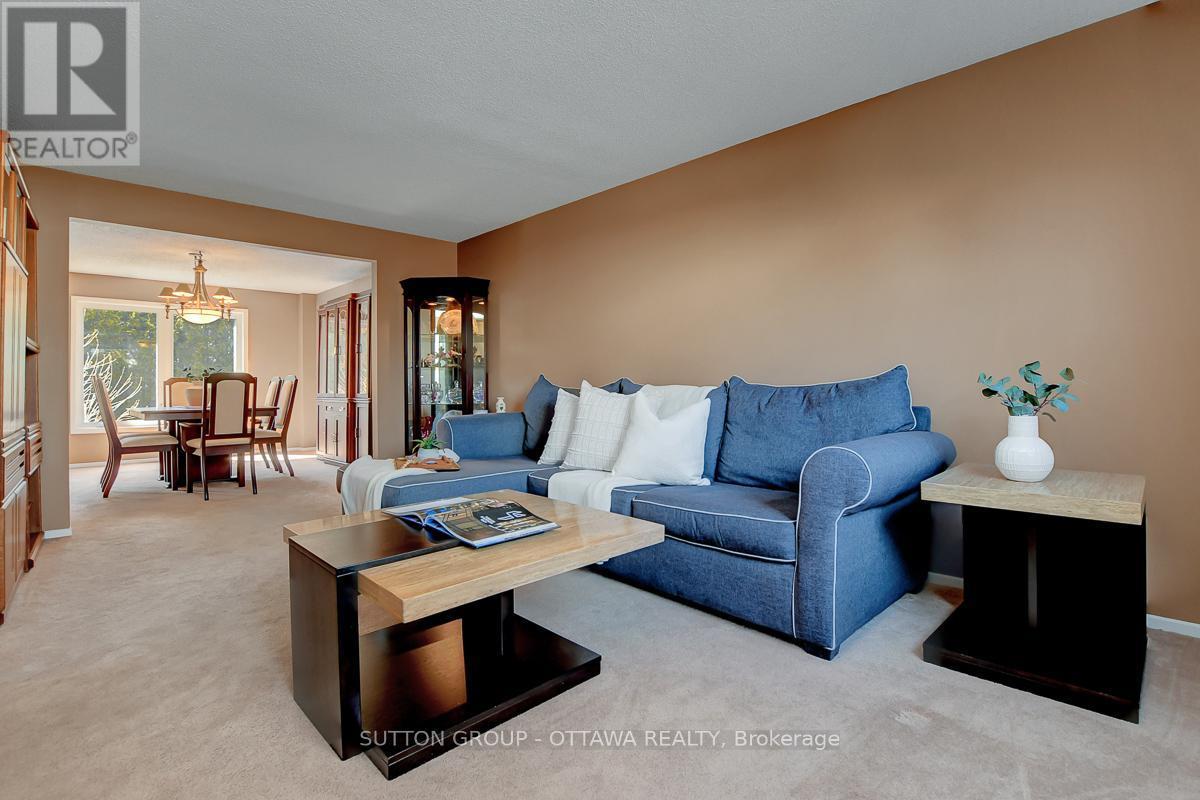












1016 DEAUVILLE CRESCENT

,
Ottawa,




Ontario
K1C5M6

