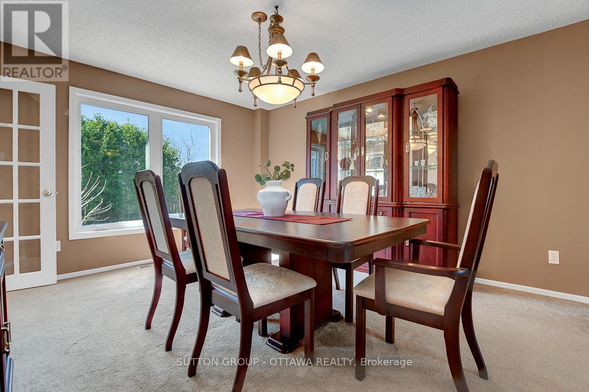 












1016 DEAUVILLE CRESCENT

,
Ottawa,




Ontario
K1C5M6

