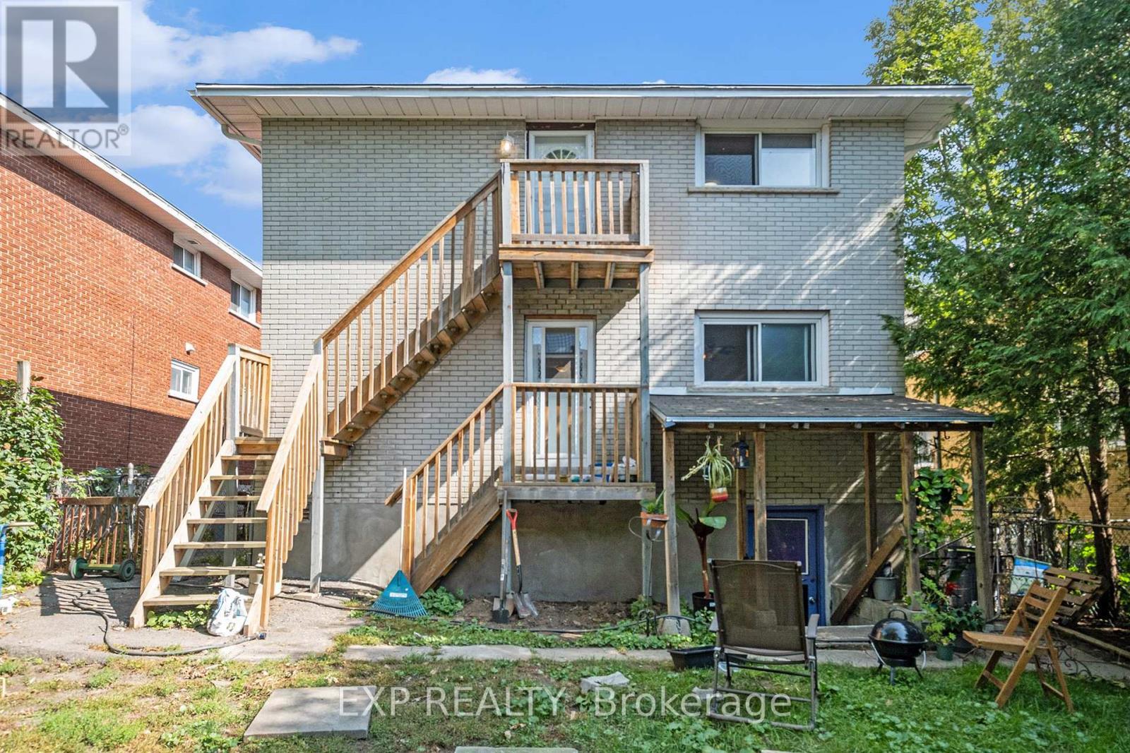 












910 WATSON STREET

,
Ottawa,




Ontario
K2B6B9


