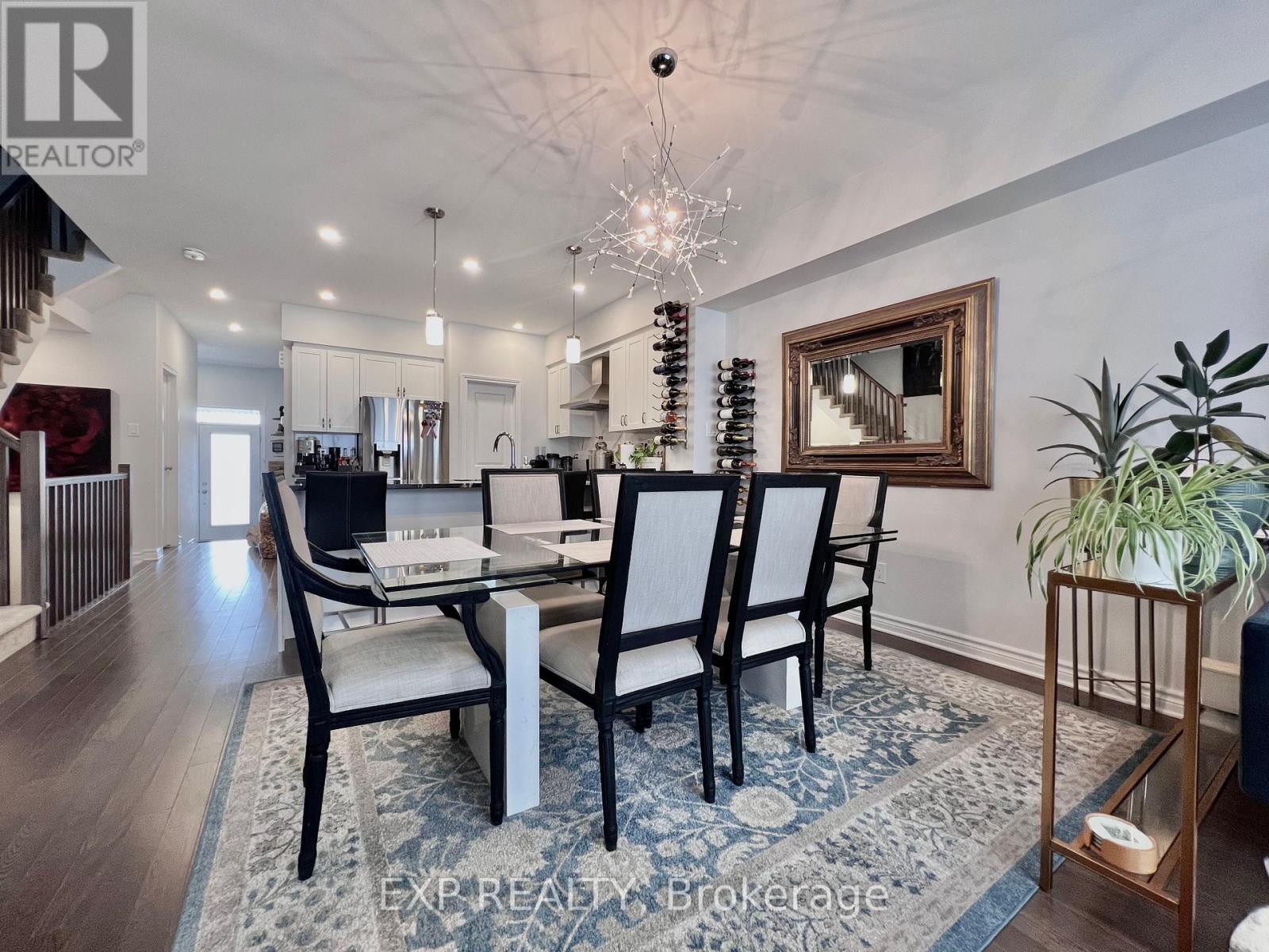 












926 BRIAN GOOD AVENUE

,
Ottawa,




Ontario
K4M0N7


