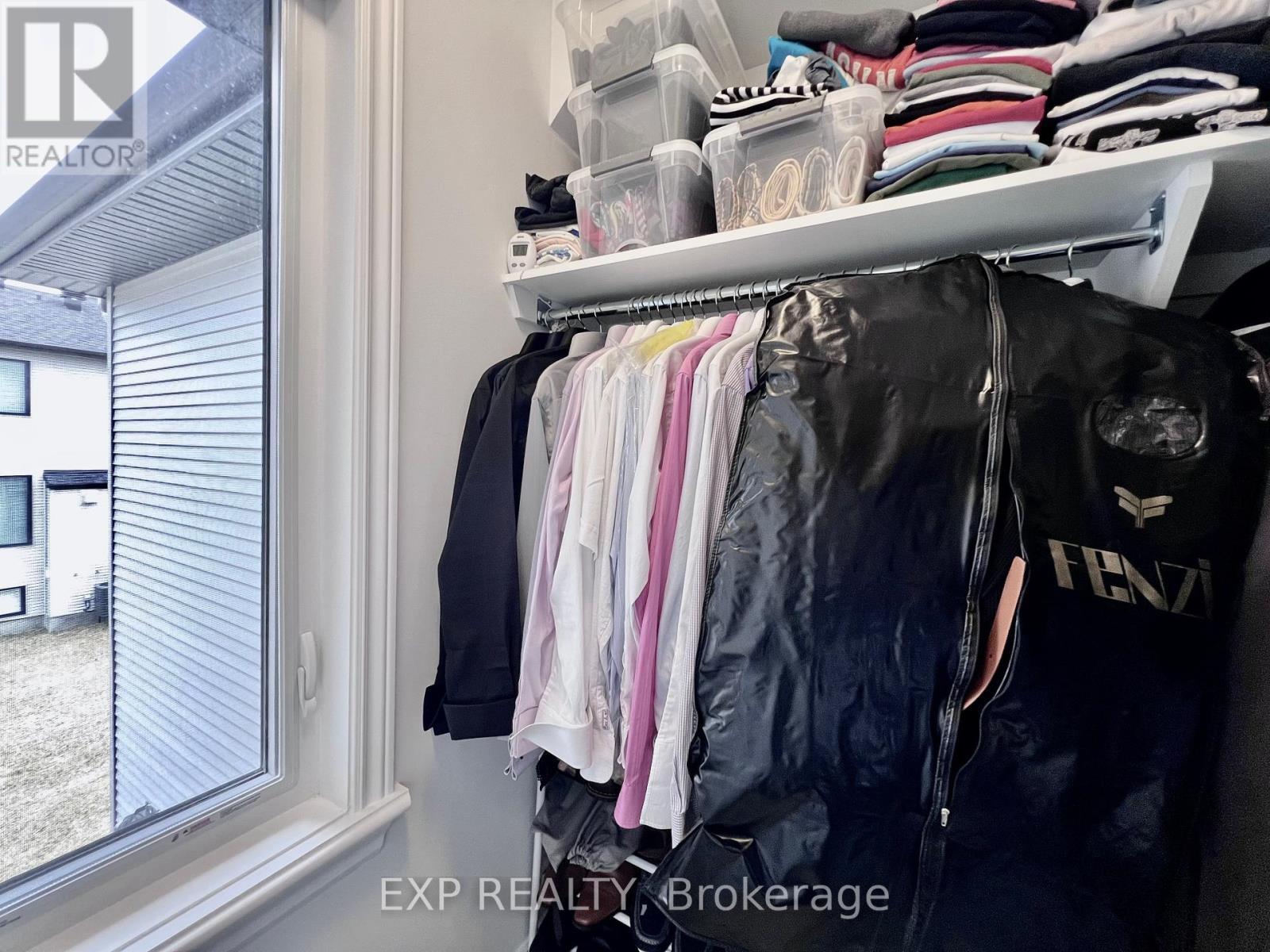 












926 BRIAN GOOD AVENUE

,
Ottawa,




Ontario
K4M0N7

