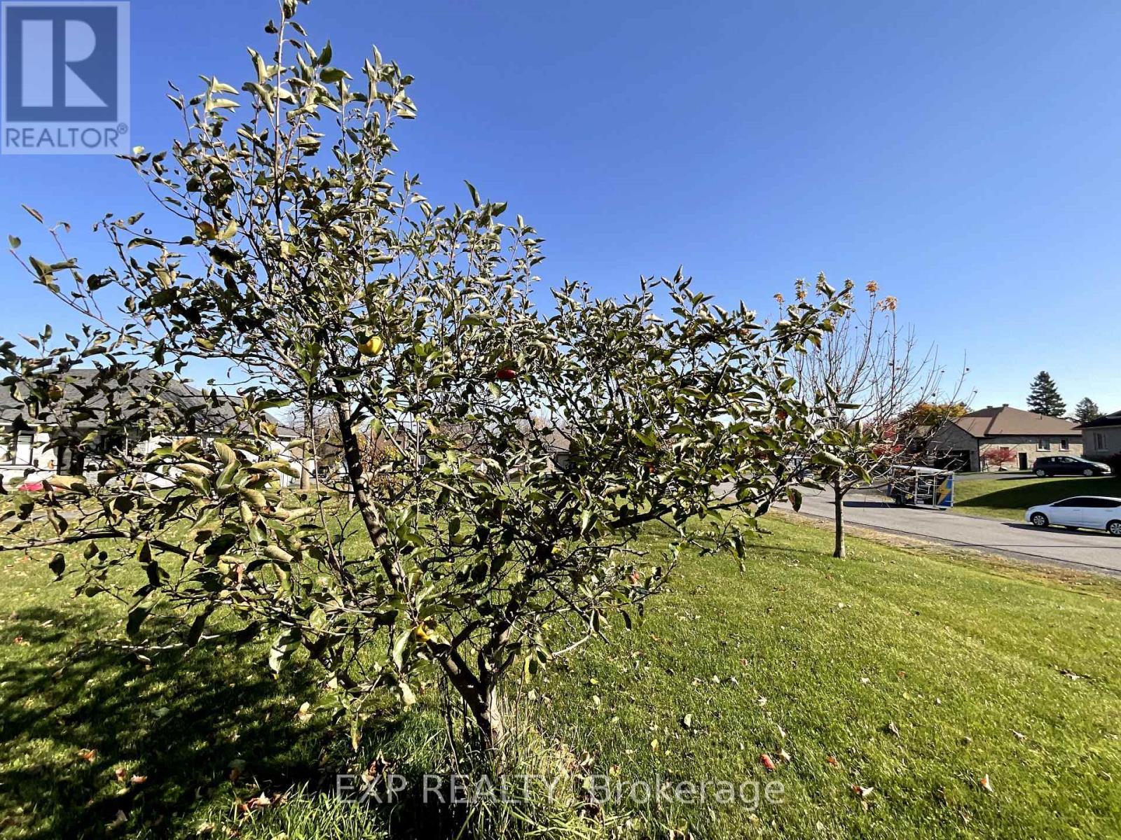 












26 PENNY LANE

,
South Stormont,







Ontario
K0C1P0

