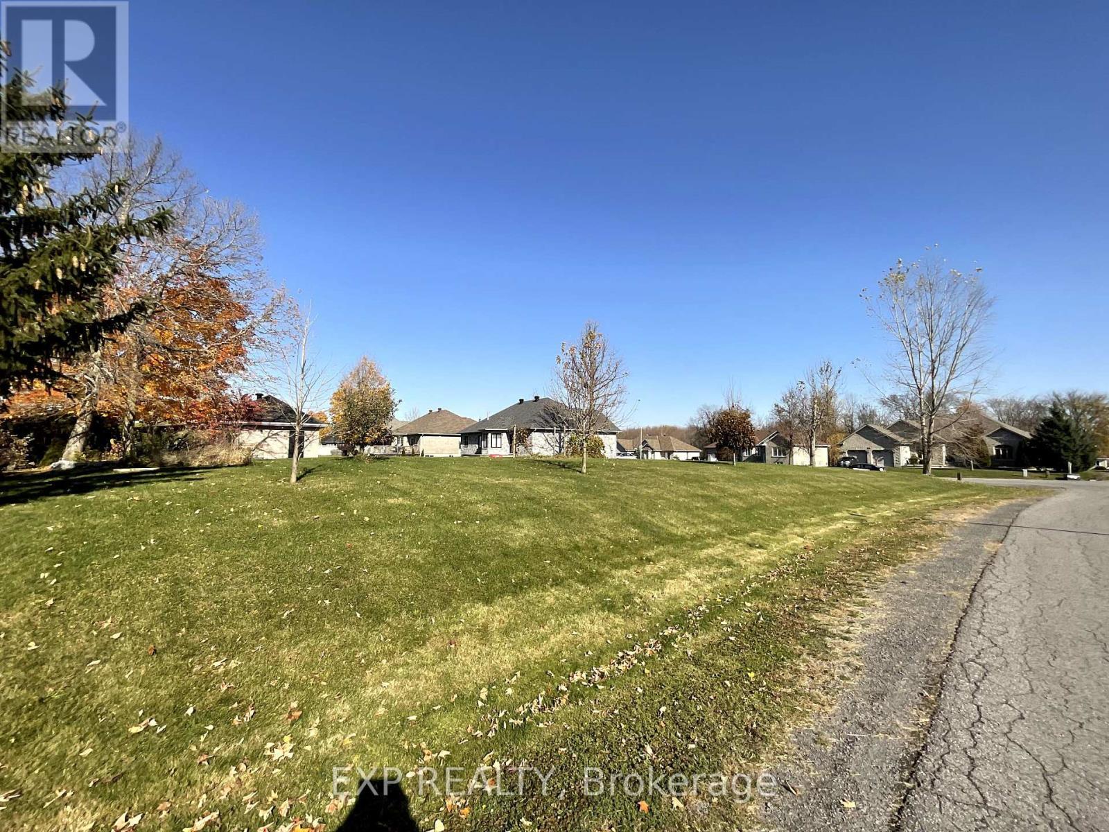












26 PENNY LANE

,
South Stormont,







Ontario
K0C1P0


