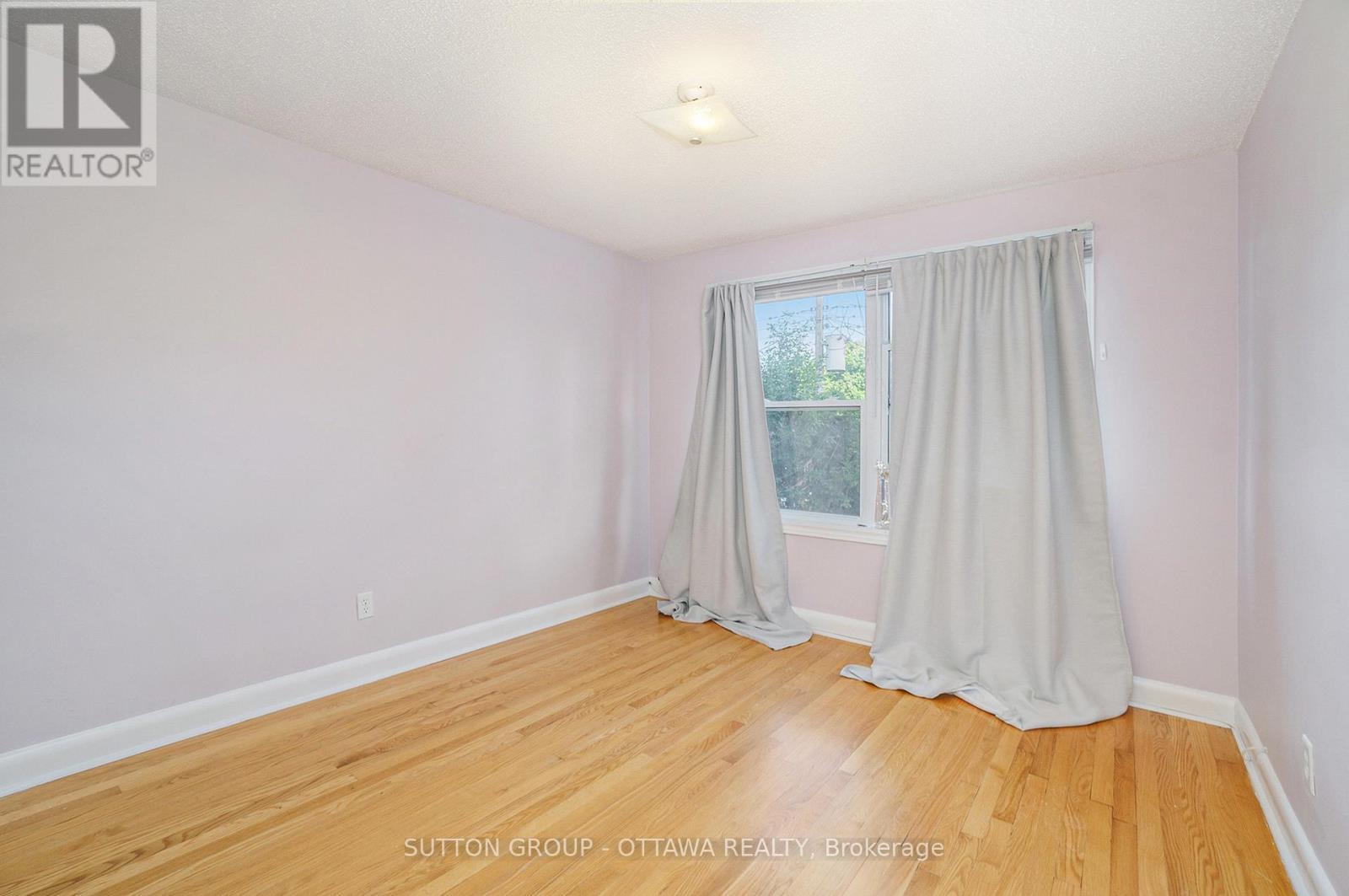 












1071 ALDEA AVENUE

,
Ottawa,




Ontario
K1H8B8

