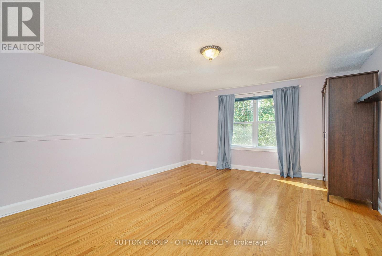 












1071 ALDEA AVENUE

,
Ottawa,




Ontario
K1H8B8


