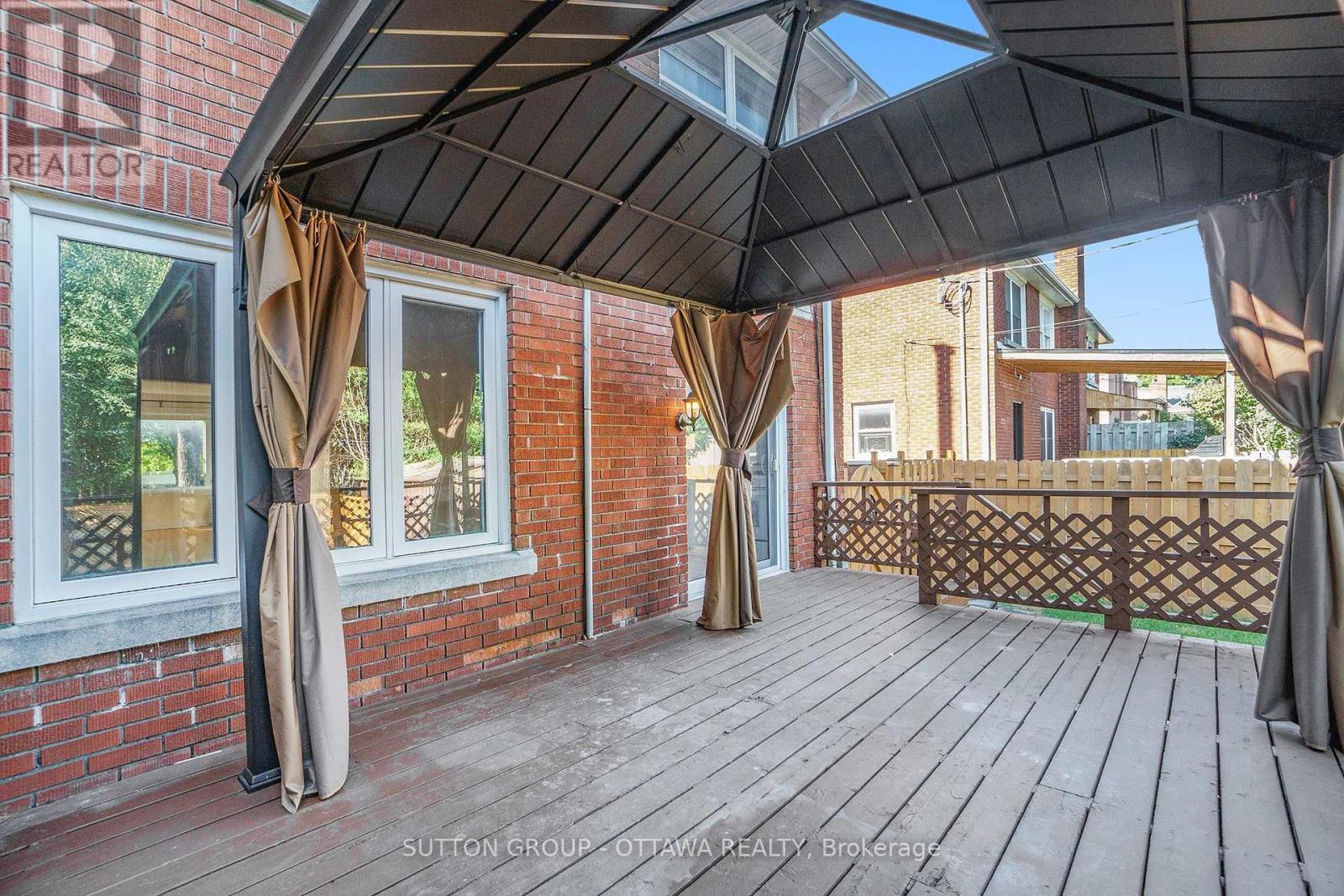 












1071 ALDEA AVENUE

,
Ottawa,




Ontario
K1H8B8

