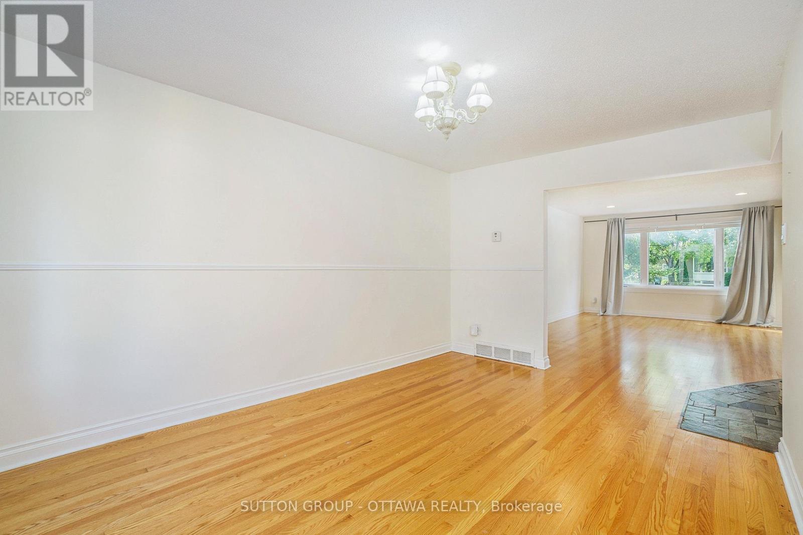 












1071 ALDEA AVENUE

,
Ottawa,




Ontario
K1H8B8

