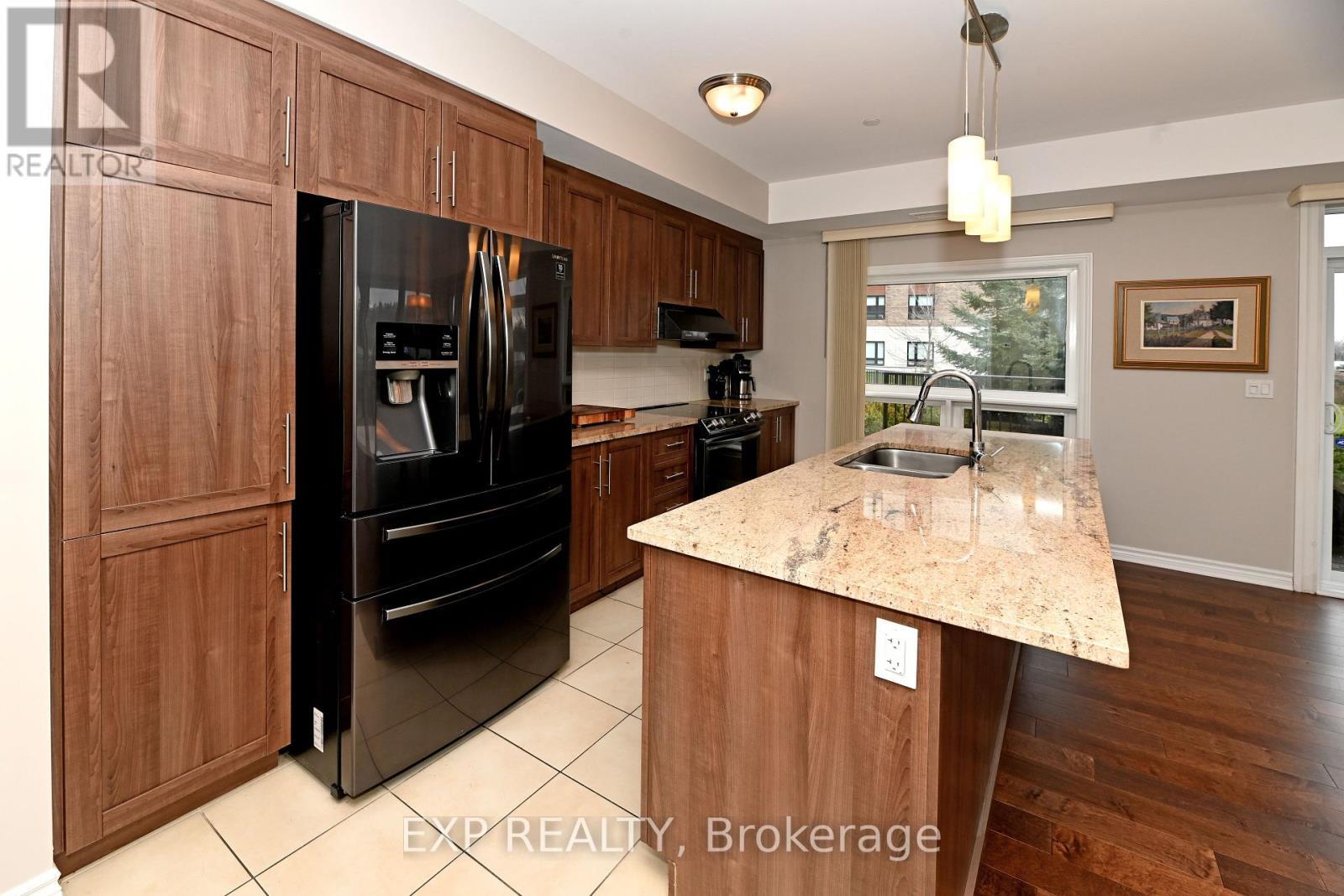












101 - 120 PRESTIGE CIRCLE

,
Ottawa,




Ontario
K4A1B4

